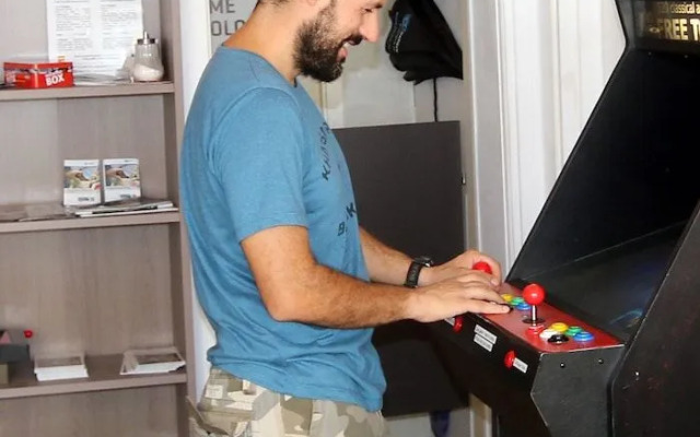 The Penny Pincher Inn - Hostel