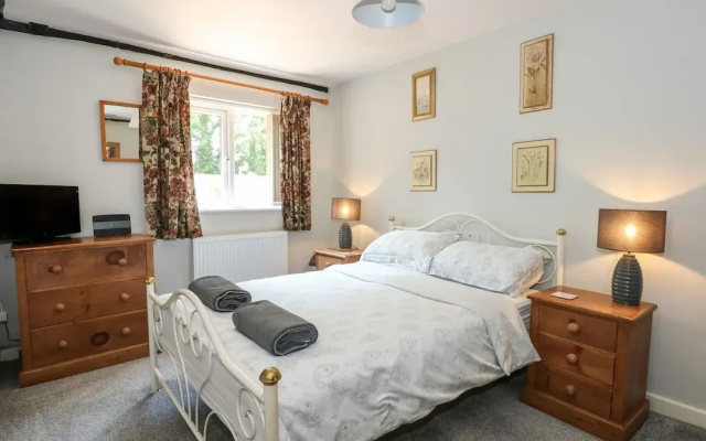 Hadleigh Farm Cottage