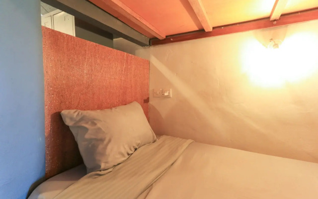 Hostel Bukit Sangcure