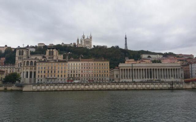 hotelF1 Lyon Isle D'Abeau Ouest St Exupery