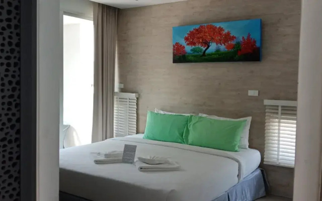 Baby Grand Hua Hin Hotel