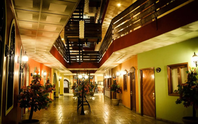 Hotel La Mansion Suiza