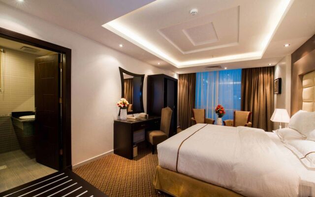 Al Yamama Palace Hotel Suites