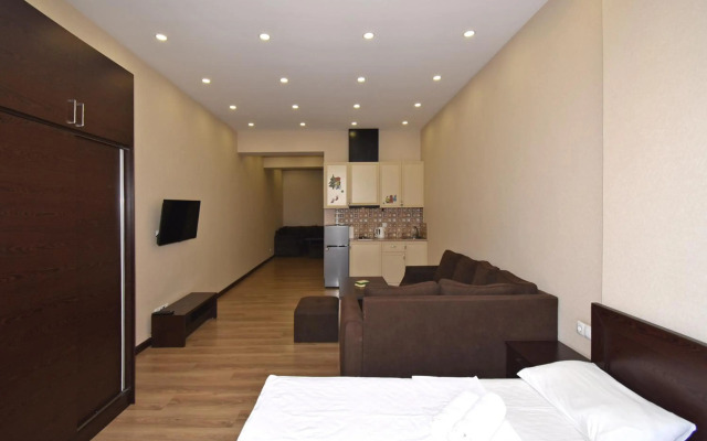 Residence North Avenue Teryan 8. 14 2