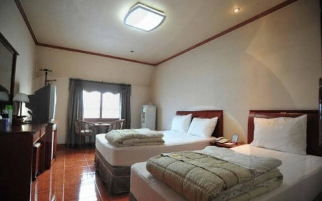 Goodstay Dae Young Hotel