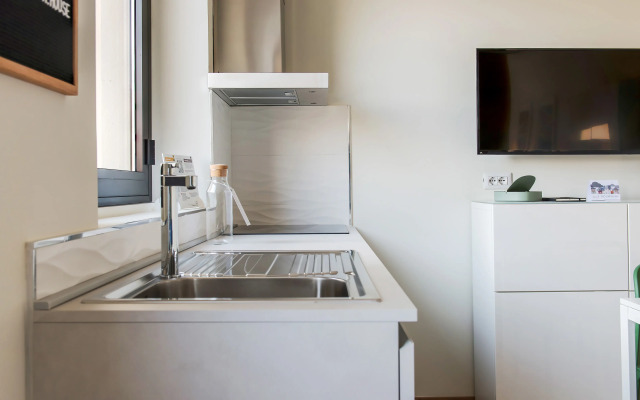 italianway Bergonzoli Place - MONO A - Swimming