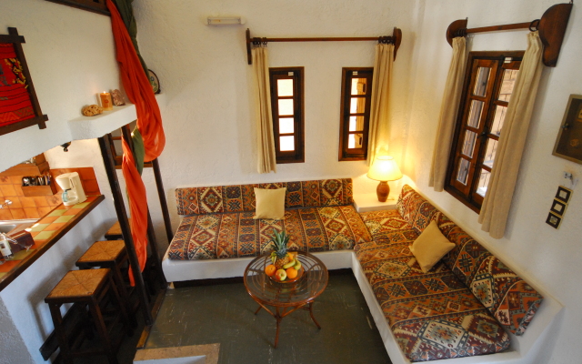 Mila Malia Studios Hotel