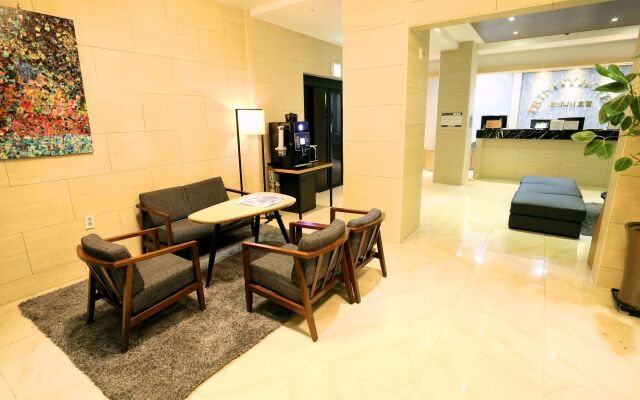 TRT Hotel