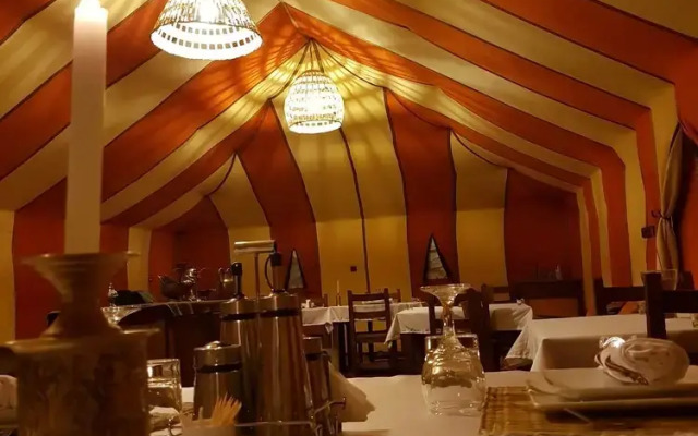 Erg Chebbi Camp