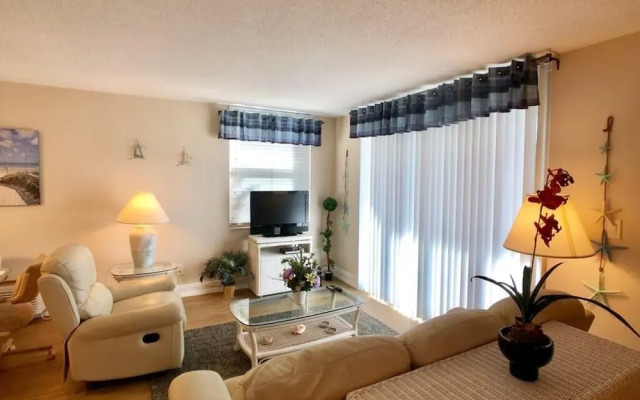 Bonita Beach & Tennis Condo