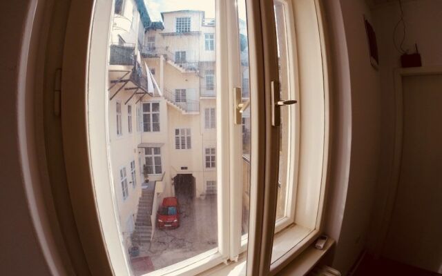 LOVECROATIA - Hostel