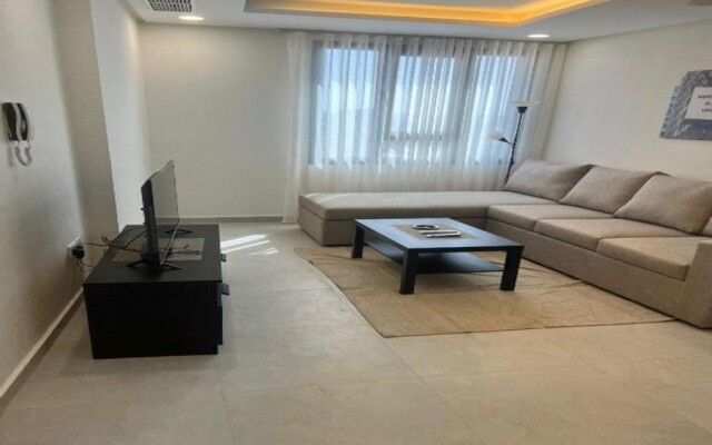 Magic Suite Tower