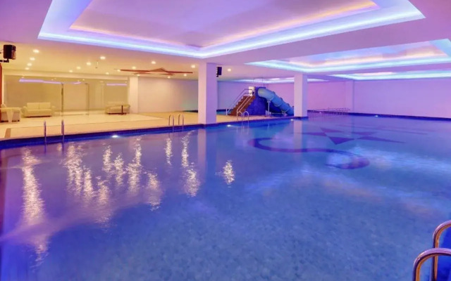 The Sentra Hotel Manado