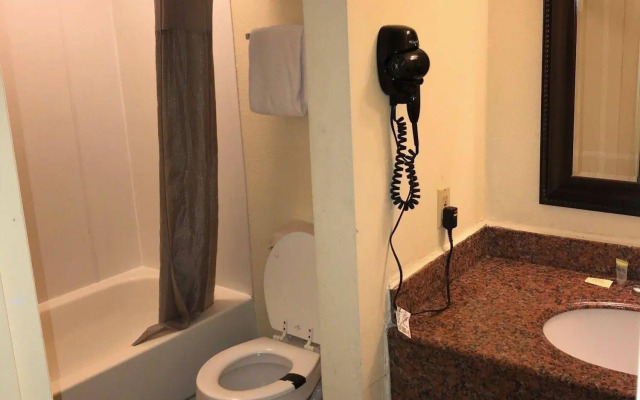 Motel 6 Tallahassee, FL – North Monroe