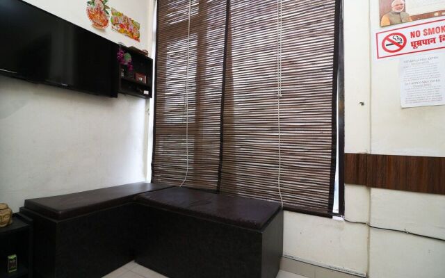 OYO 36432 Hotel Tarang