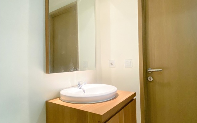 Comfort Stay And Cozy 2Br At Meikarta Apartment