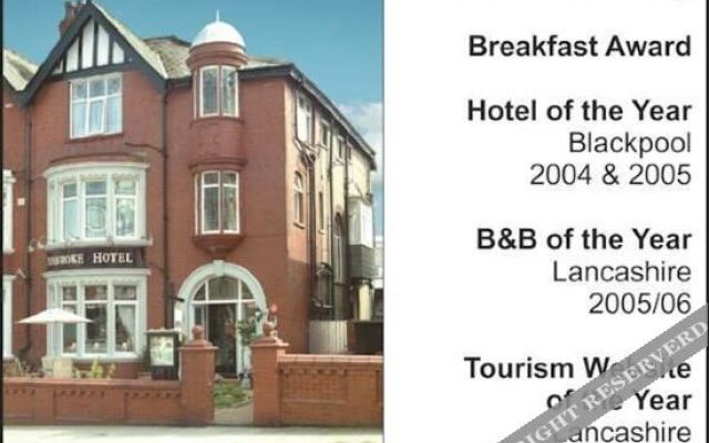 Pembroke Guest Accommodation Blackpool