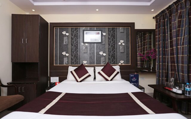 Hotel Prakaash Palace