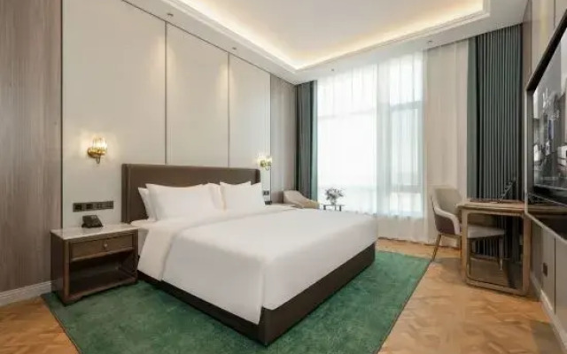 Madison Hotel Weihai Rongcheng Railway Station