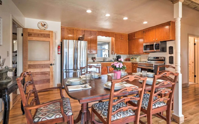 Fredericksburg Vacation Rental Near Downtown!