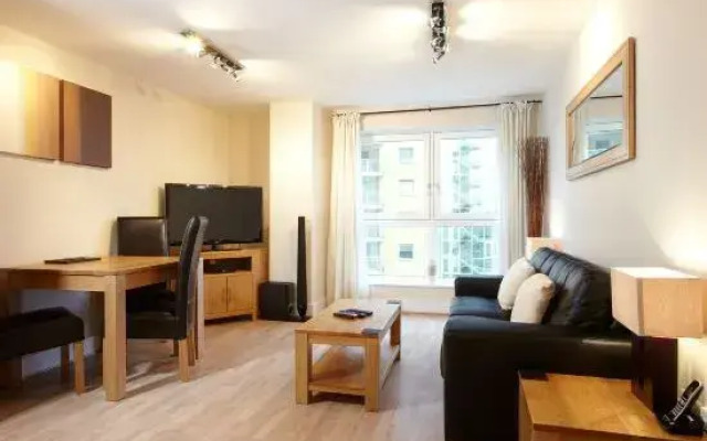 Viridian Apartments in Basingstoke Serviced Apartments - Skyline Plaza