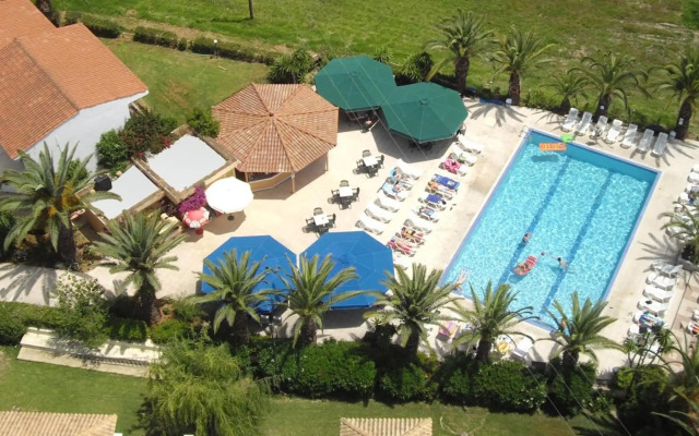 Morfeas Hotel