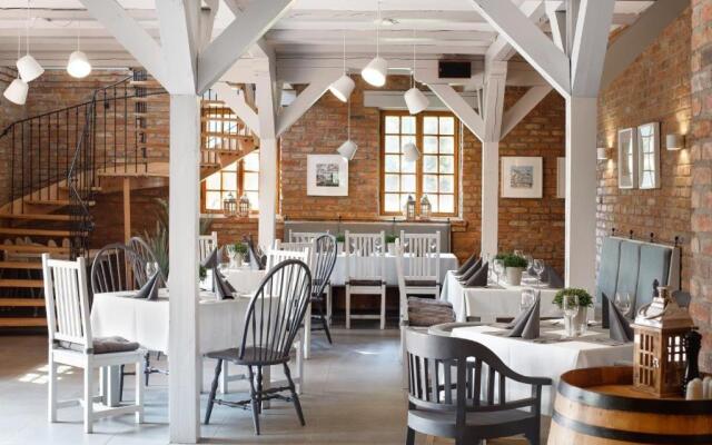 Dolina Charlotty Resort Spa