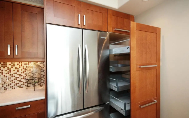 Mckinnon Pointe #307