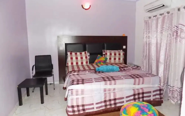 De Fellas Palace Hotel & Suites