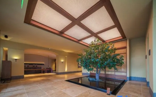 Atour Hotel Dalian Hongxinghai Coastal Highway