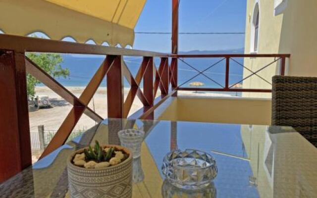 Akrotiri Apartments