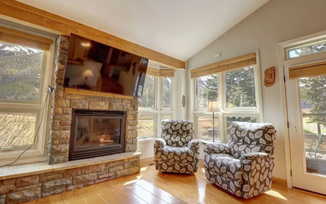 Woods21 Townhome 3 Bedroom Townhouse