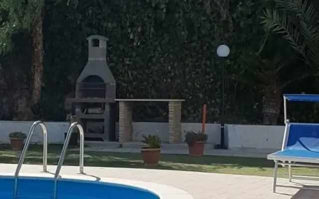 Agrigento Templi Pool Garden