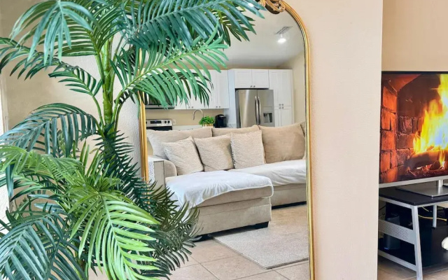 Lake Berkley Villas Swanky