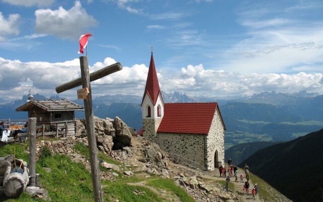 Ferienwohnungen Schusterhof in Natz