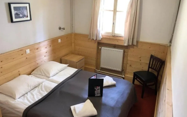 Klubhotel Le Refuge by Skinetworks