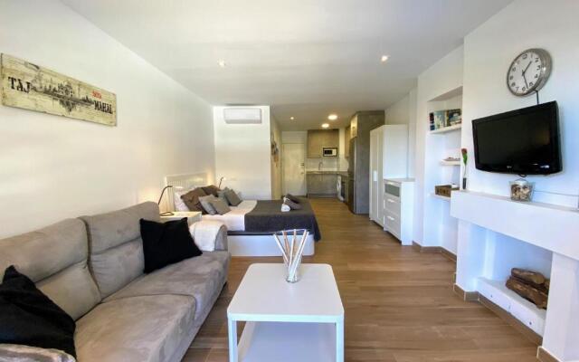 Golden Mile Studio - EaW Homes