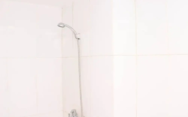 Best Deal And Comfy Studio Tamansari Mahogany Apartment