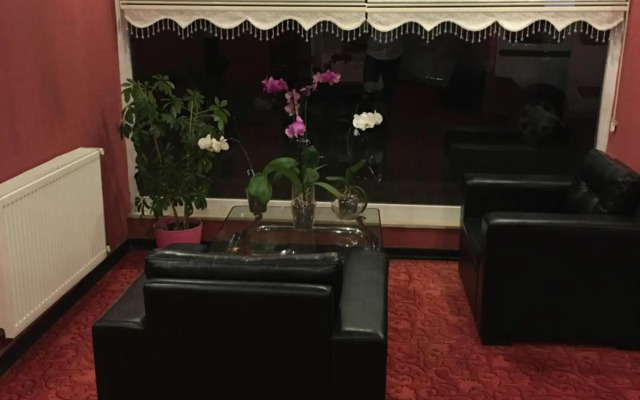 Mina 1 Hotel