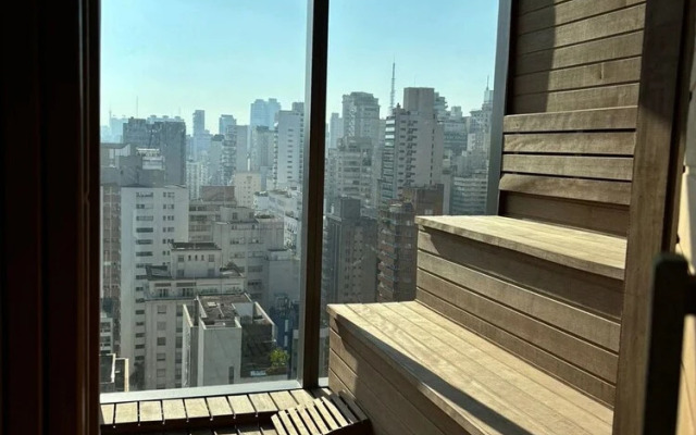 Studio na avenida 9 de julho III