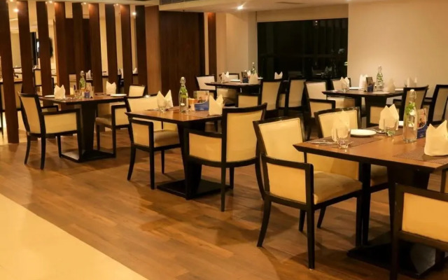 Le Lac Sarovar Portico Ranchi
