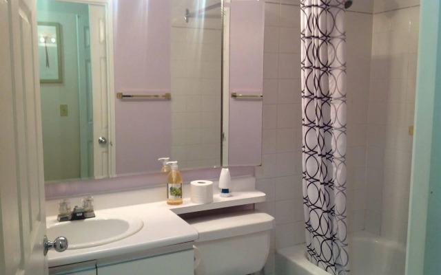 Oxford Furnished Apartments, Mississauga