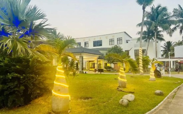 Tianfu Yunlong Bay Holiday Resort