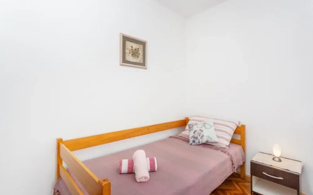 Stunning Home in Malinska With Wifi and 1 Bedrooms