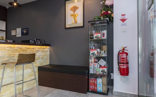 OYO 1098 H Hotel Segamat