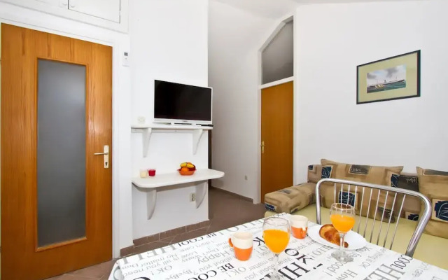 A3 - Best Location in Center With the sea View