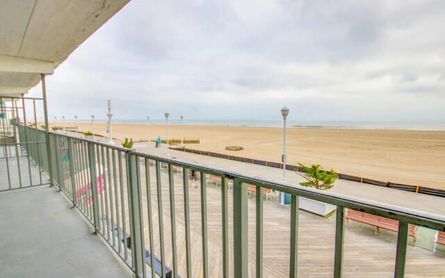 Rideau Oceanfront Motel