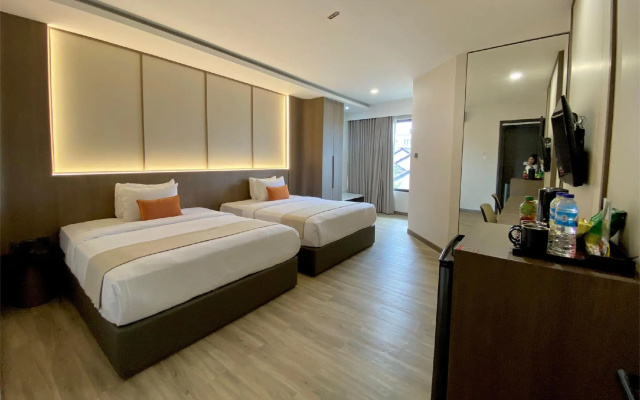 Plaza Semarang – Guest Rooms – Semarang