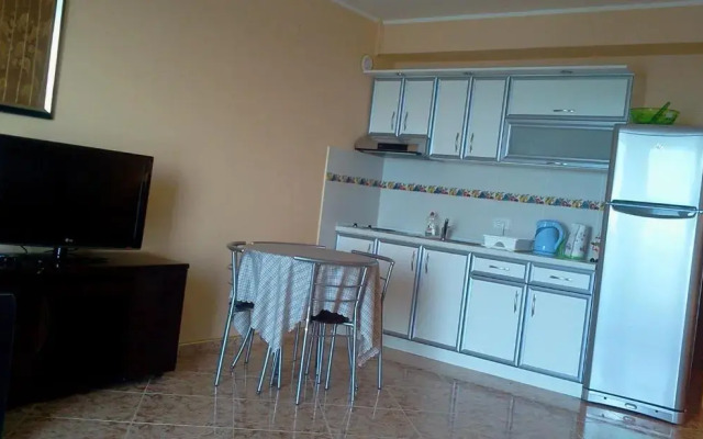 Kapriz Apartments