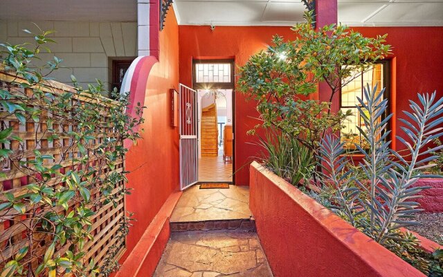 Mountain Views City House